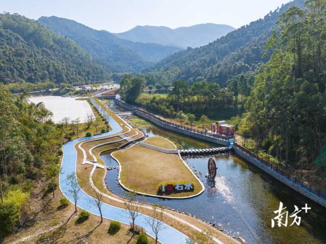 广东省首单生态清洁小流域水土保持生态产品价值转化交易在佛山高明正式签约。